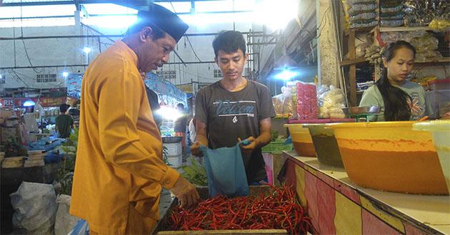 Daging Beku Lampaui HET, Disperindag Akan Cek Distributor